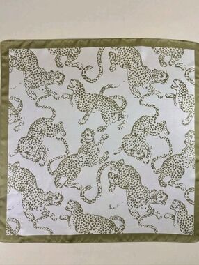 Leopard Cheetah Animal Print Beautiful Scarf/ Purse Scarf NEW